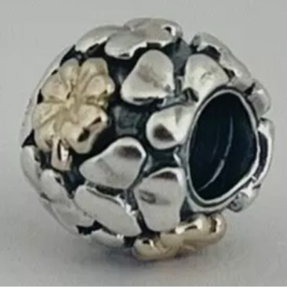 Pandora charm, Lucky clover sterling silver and 14 K